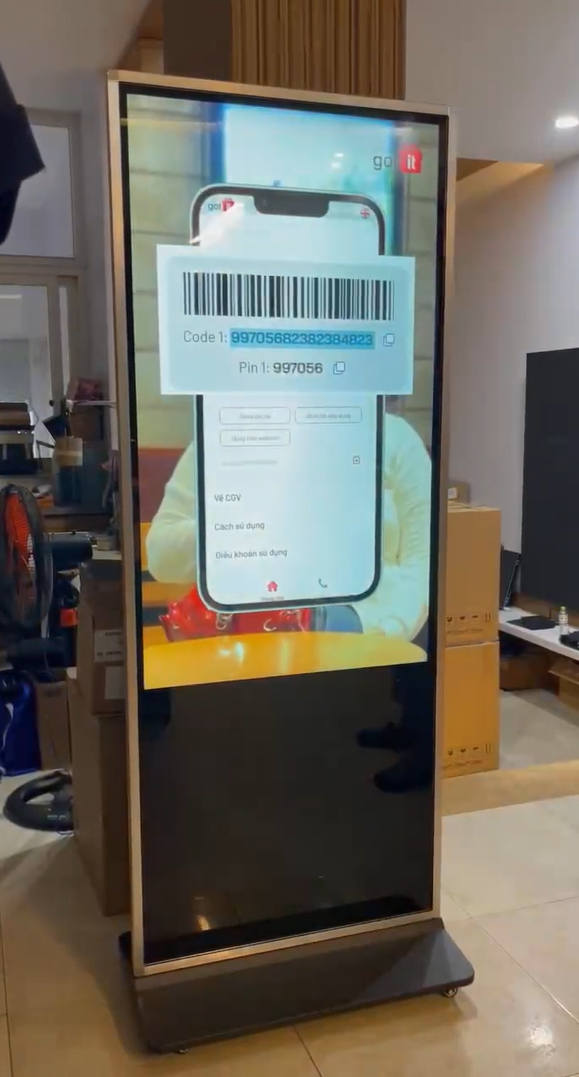 Màn Hình Quảng Cáo Chân Đứng LCD 55 Inch - Chính Hãng Lux Vision