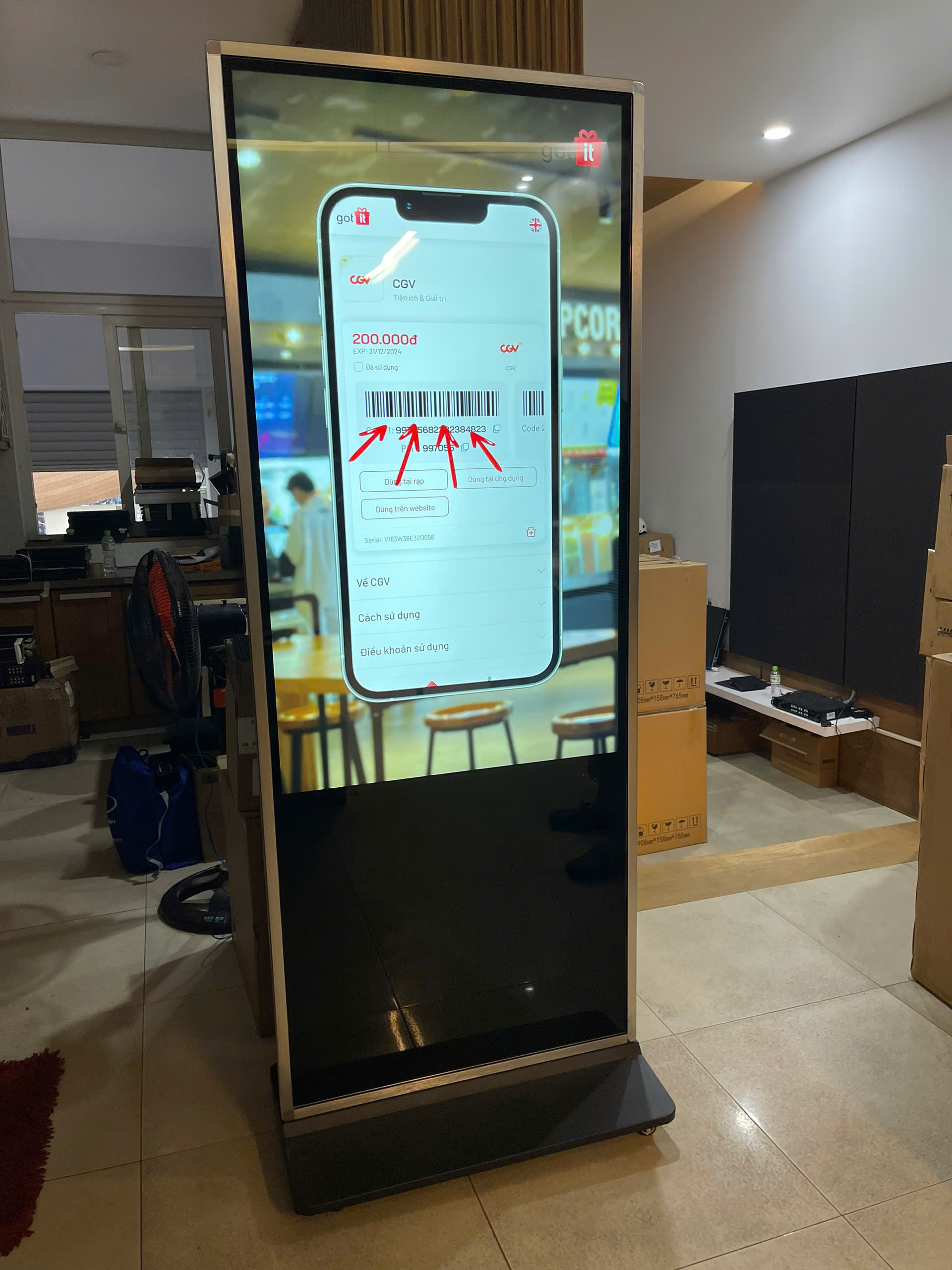 Màn Hình Quảng Cáo Chân Đứng LCD 55 Inch - Chính Hãng Lux Vision