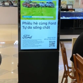 Màn hình quảng cáo đứng 49 inch