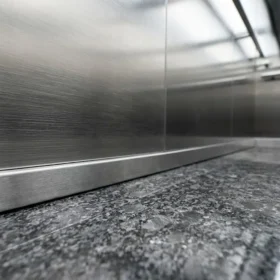 Cấu tạo nội thất cao cấp của thang máy gia đình nhà 3 tầng hiện đại.